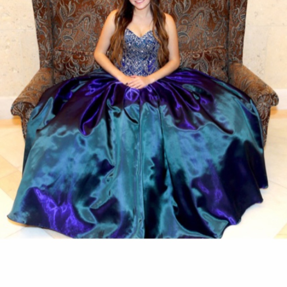Sweet sixteen dress